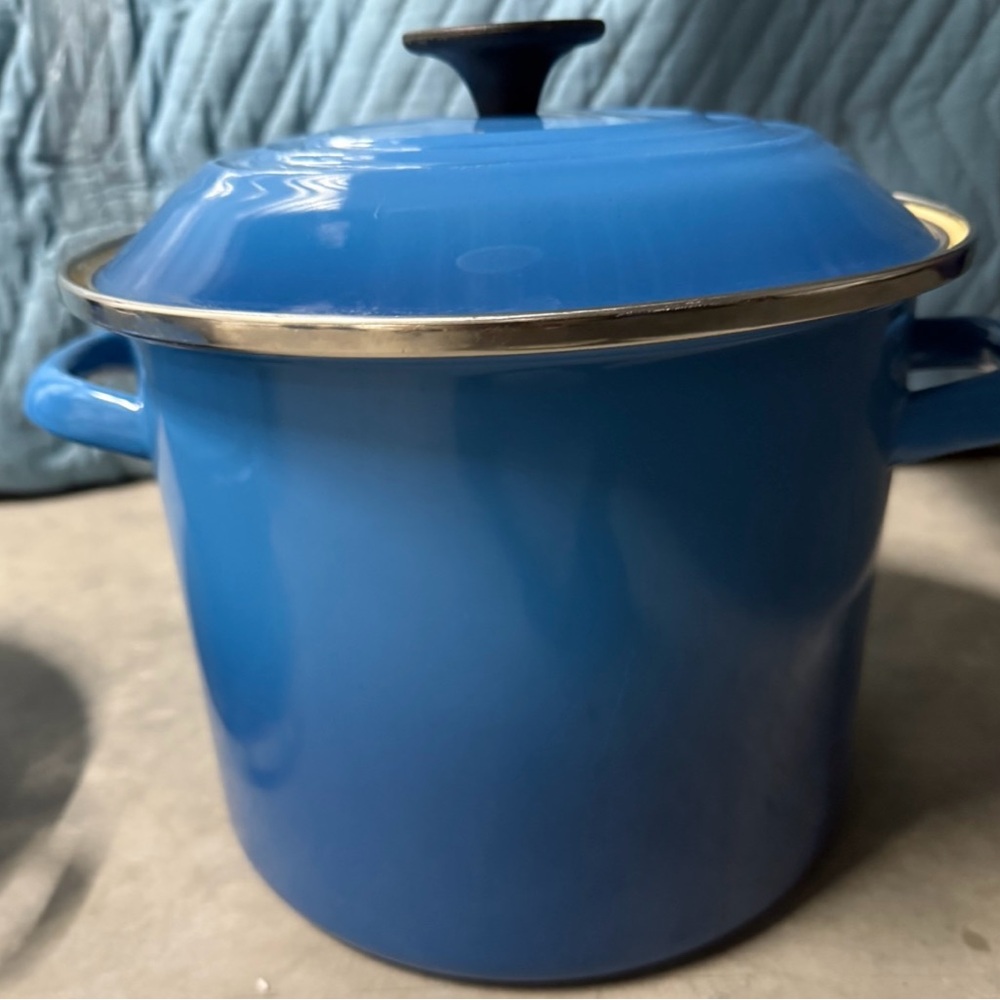 Le Creuset Blue Stock pot 8qt Enamel on Steel Cerise